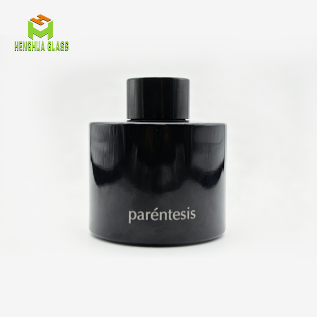 Hot-Selling 50-100ml Cylindrical Brown Aromatherapy Bottle